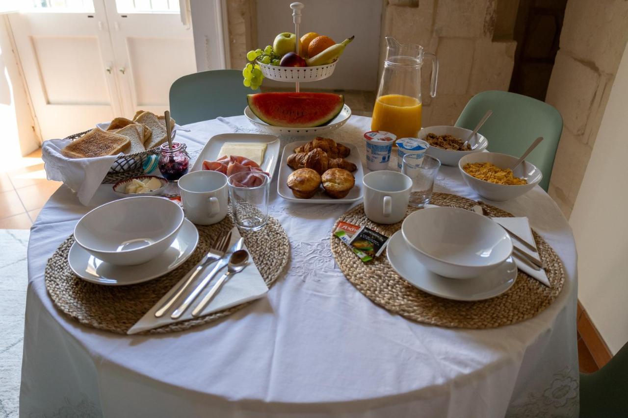 Palazzo Della Contessa - Suites & Breakfast Лечче Экстерьер фото
